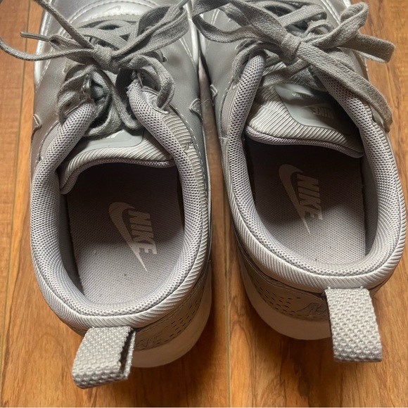 Women's Nike Air Max Thea Metallic Silver Chrome Sneaker Size 7 - Picture 13 of 16